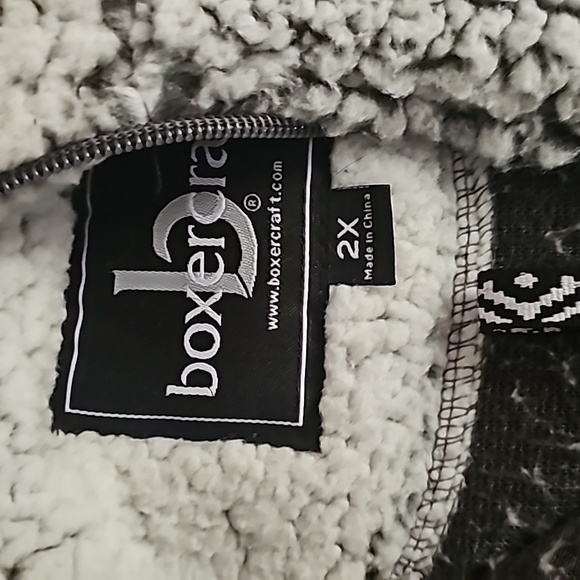 Sherpa pull over - Picture 3 of 3